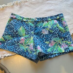Lilly Pulitzer Blue Floral Leopard Print Shorts Size 10